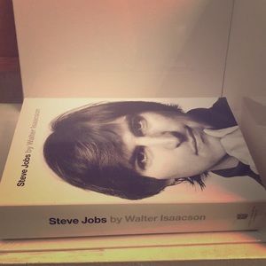 🌻Steve Jobs by Walter Isaacson -Paperback